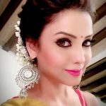 Adaa khan_